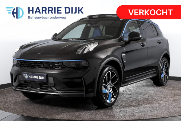 Lynk & Co 01 1.5 PHEV 261PK MY23 | Donkere hemel | 360 Camera | 7.4 kWh Boordlader | S/K-panodak | Adapt. Cruise | Memory | Elek. klep | LM 20" | 1835