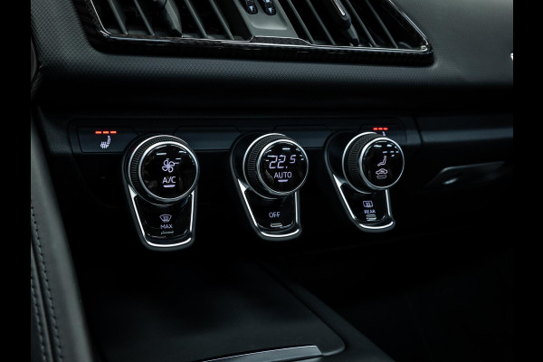 Audi R8 Spyder 5.2 FSI performance S tron. quat. Spyder Volledig Carbon | Audi R8 Performance Sportstoelen | fabrieksgarntie t/m 04-27