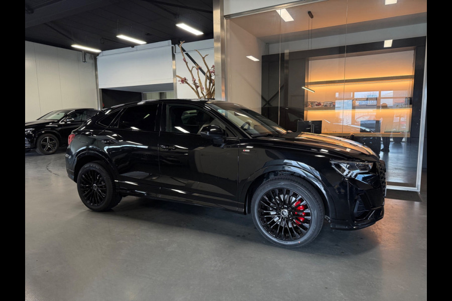 Audi Q3 Sportback 45 TFSI e 3 X S line Sfeerverl. Keyless Camera