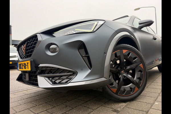 CUPRA Formentor 1.4 e-Hybrid VZ 2022 PERFORMANCE COPPER PANO ACC LEDER LUXE
