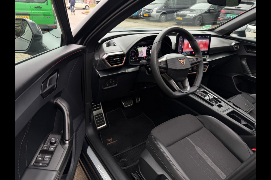 CUPRA Formentor 1.4 e-Hybrid VZ 2022 PERFORMANCE COPPER PANO ACC LEDER LUXE