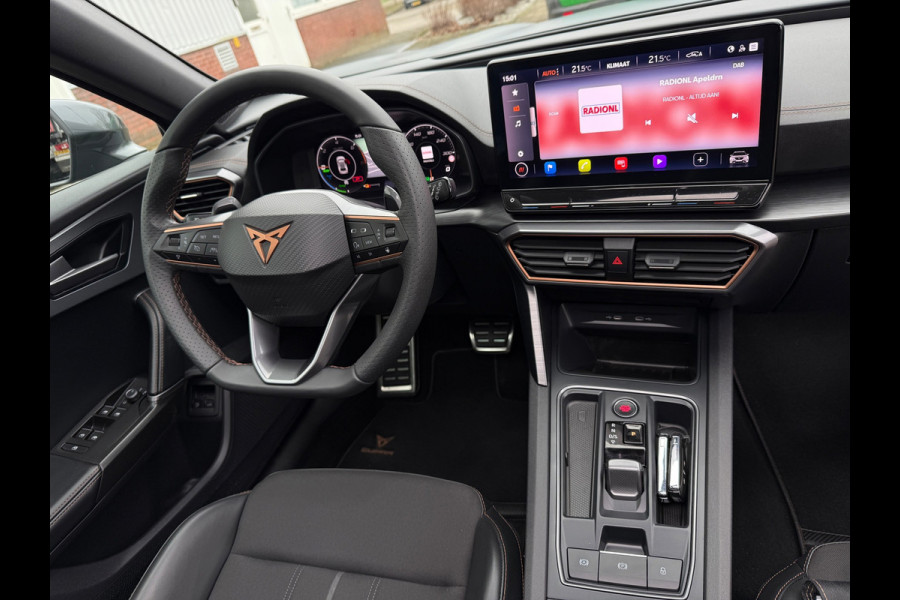 CUPRA Formentor 1.4 e-Hybrid VZ 2022 PERFORMANCE COPPER PANO ACC LEDER LUXE