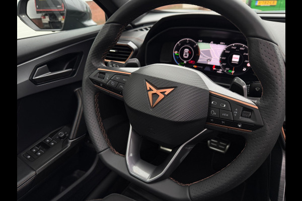 CUPRA Formentor 1.4 e-Hybrid VZ 2022 PERFORMANCE COPPER PANO ACC LEDER LUXE
