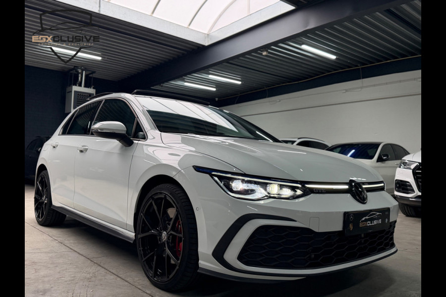 Volkswagen Golf 1.4 eHybrid GTE Pano/Camera/HUD/Keyless