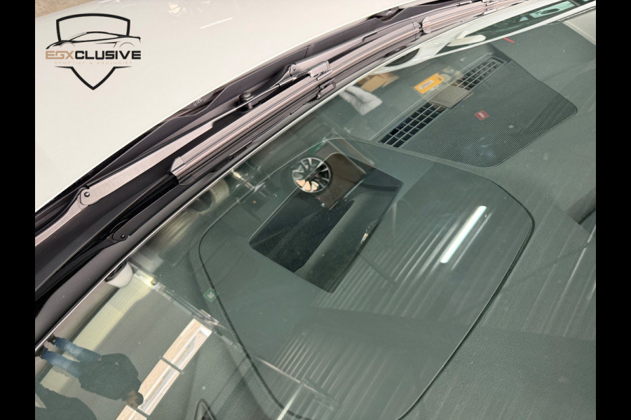 Volkswagen Golf 1.4 eHybrid GTE Pano/Camera/HUD/Keyless