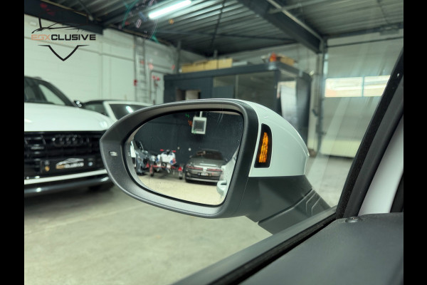 Volkswagen Golf 1.4 eHybrid GTE Pano/Camera/HUD/Keyless