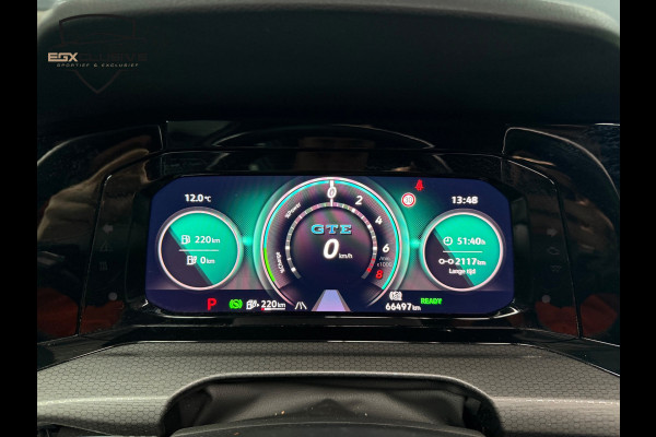 Volkswagen Golf 1.4 eHybrid GTE Pano/Camera/HUD/Keyless
