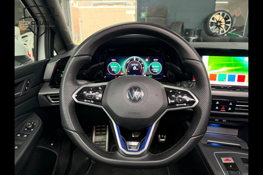 Volkswagen Golf 1.4 eHybrid GTE Pano/Camera/HUD/Keyless