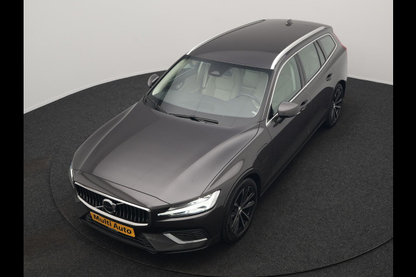 Volvo V60 T6 AWD Core Bright LONG RANGE Plug In Hybrid 350pk Dealer O.H. PHEV | Camera | Lederen Sportstoelen & Stuur Verwarmd | Google Assistent | Apple Carplay | Keyless | Achterbank Verwarmd | Navigatie | DAB | Virtual | 18"L.M |