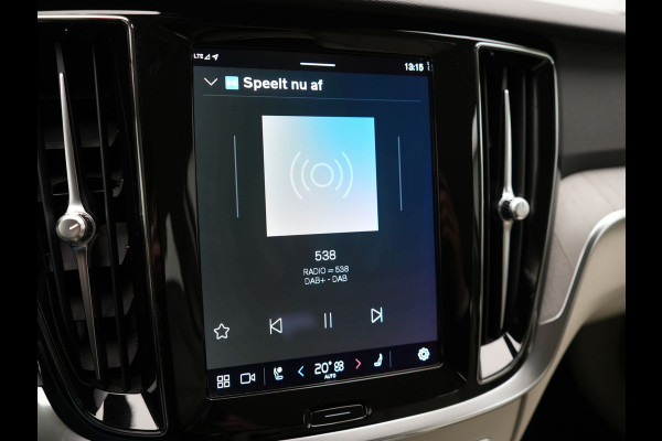 Volvo V60 T6 AWD Core Bright LONG RANGE Plug In Hybrid 350pk Dealer O.H. PHEV | Camera | Lederen Sportstoelen & Stuur Verwarmd | Google Assistent | Apple Carplay | Keyless | Achterbank Verwarmd | Navigatie | DAB | Virtual | 18"L.M |