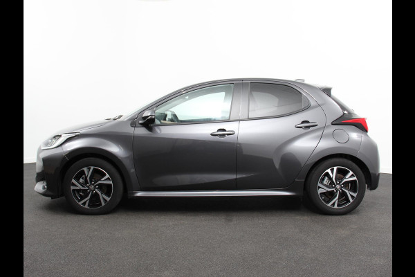 Toyota Yaris 1.5 Hybrid Dynamic Automaat | Climate control | Cruise control adaptieve | LED | Achteruitrijcamera | Lane assist | Apple Carplay/ Android Auto | Camera