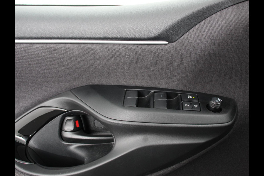 Toyota Yaris 1.5 Hybrid Dynamic Automaat | Climate control | Cruise control adaptieve | LED | Achteruitrijcamera | Lane assist | Apple Carplay/ Android Auto | Camera