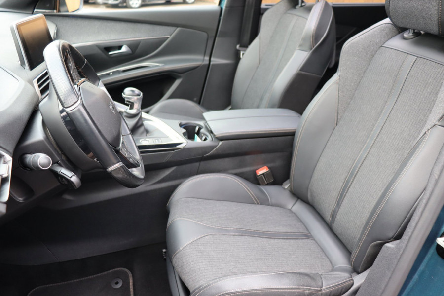 Peugeot 5008 1.2 PT GT-Line 7-persoons org.NL schuifdak trekhaak el.klep camera