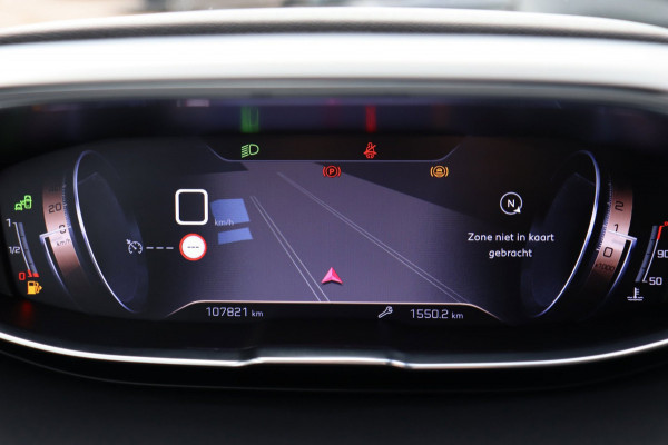 Peugeot 5008 1.2 PT GT-Line 7-persoons org.NL schuifdak trekhaak el.klep camera