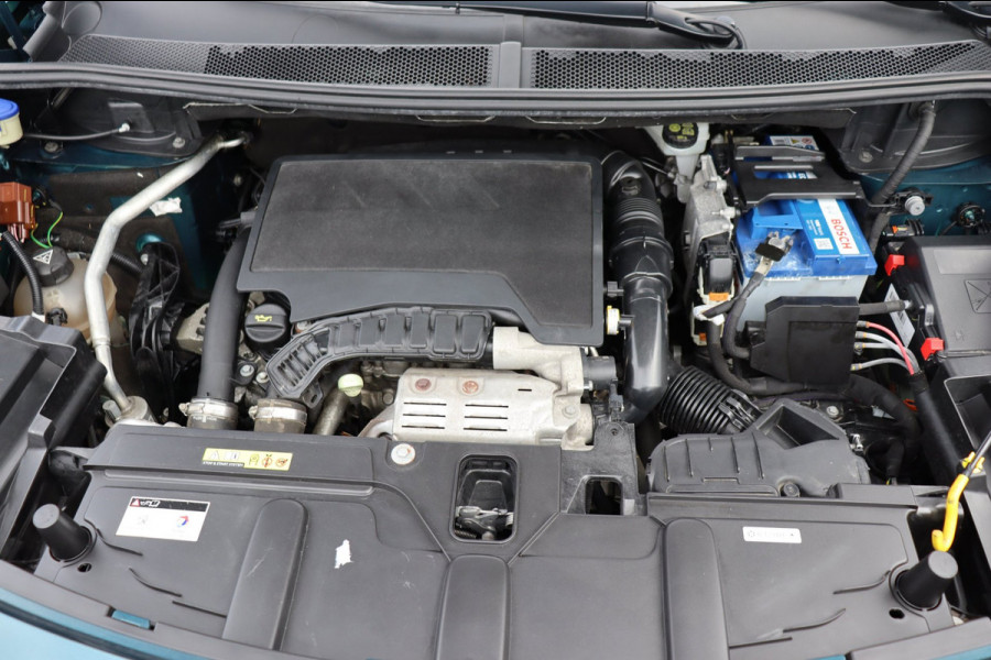 Peugeot 5008 1.2 PT GT-Line 7-persoons org.NL schuifdak trekhaak el.klep camera