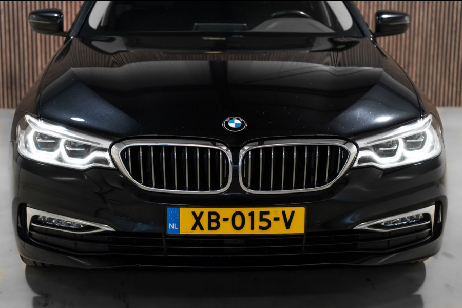 BMW 5 Serie Touring 520i High Executive NAP PDC Leder Dealer OH