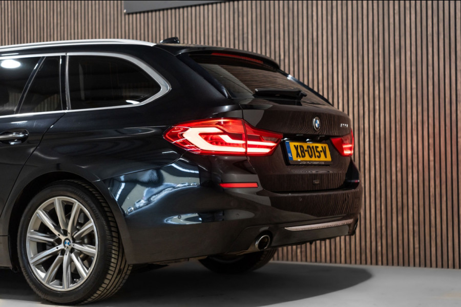 BMW 5 Serie Touring 520i High Executive NAP PDC Leder Dealer OH