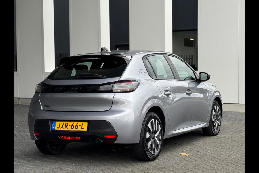 Peugeot 208 1.2 PureTech 100 Style, parkeersensoren, navigatie, multimedia, led verlichting