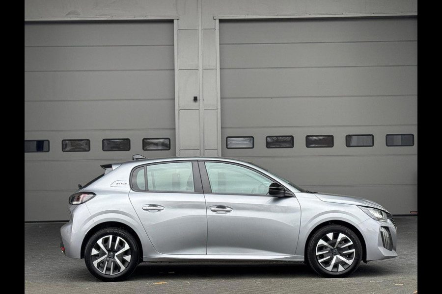 Peugeot 208 1.2 PureTech 100 Style, parkeersensoren, navigatie, multimedia, led verlichting