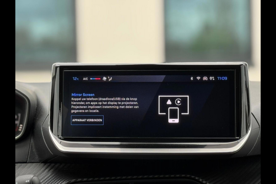 Peugeot 208 1.2 PureTech 100 Style, parkeersensoren, navigatie, multimedia, led verlichting