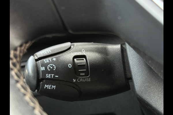 Peugeot 3008 1.2 PureTech Allure / SCHUIFDAK / AUTOMAAT /NAP