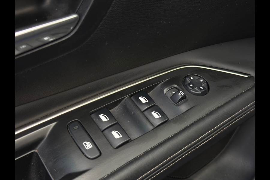 Peugeot 3008 1.2 PureTech Allure / SCHUIFDAK / AUTOMAAT /NAP