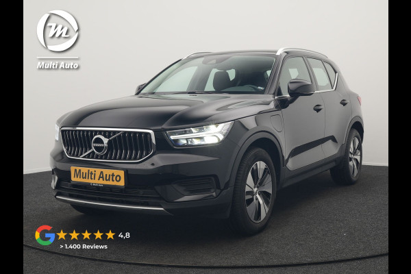 Volvo XC40 T4 Plus Bright Plug In Hybrid 211pk Dealer O.H. PHEV | Trekhaak Af Fabriek | Camera | Harman / Kardon | Sportstoelen Memory & Verwarmd | Keyless | Stuur Verwarmd | Apple Carplay | Virtual | Navigatie | DAB |