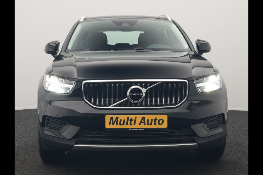 Volvo XC40 T4 Plus Bright Plug In Hybrid 211pk Dealer O.H. PHEV | Trekhaak Af Fabriek | Camera | Harman / Kardon | Sportstoelen Memory & Verwarmd | Keyless | Stuur Verwarmd | Apple Carplay | Virtual | Navigatie | DAB |