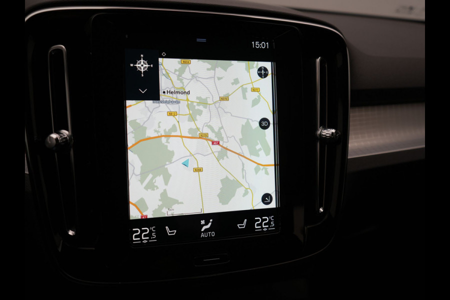 Volvo XC40 T4 Plus Bright Plug In Hybrid 211pk Dealer O.H. PHEV | Trekhaak Af Fabriek | Camera | Harman / Kardon | Sportstoelen Memory & Verwarmd | Keyless | Stuur Verwarmd | Apple Carplay | Virtual | Navigatie | DAB |