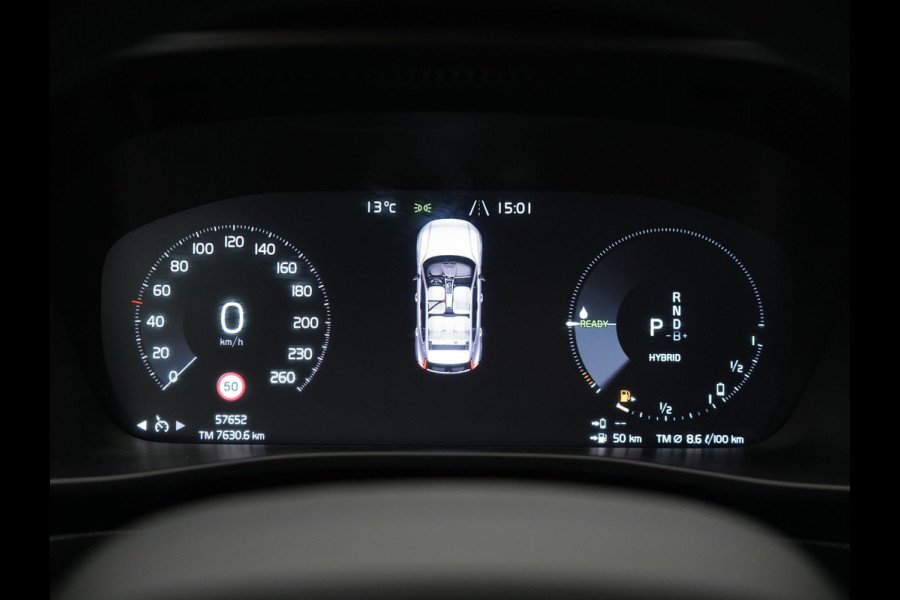 Volvo XC40 T4 Plus Bright Plug In Hybrid 211pk Dealer O.H. PHEV | Trekhaak Af Fabriek | Camera | Harman / Kardon | Sportstoelen Memory & Verwarmd | Keyless | Stuur Verwarmd | Apple Carplay | Virtual | Navigatie | DAB |