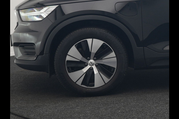 Volvo XC40 T4 Plus Bright Plug In Hybrid 211pk Dealer O.H. PHEV | Trekhaak Af Fabriek | Camera | Harman / Kardon | Sportstoelen Memory & Verwarmd | Keyless | Stuur Verwarmd | Apple Carplay | Virtual | Navigatie | DAB |