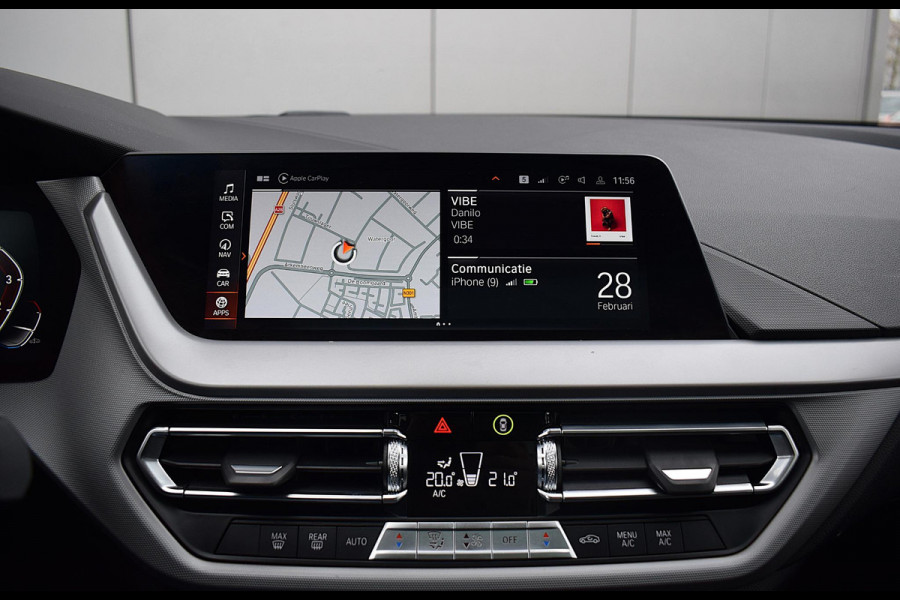BMW 1-serie 118i Executive Edition | Pano | Apple CarPlay | LED | Virtual