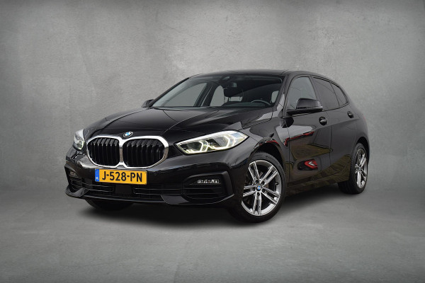 BMW 1-serie 118i Executive Edition | Pano | Apple CarPlay | LED | Virtual