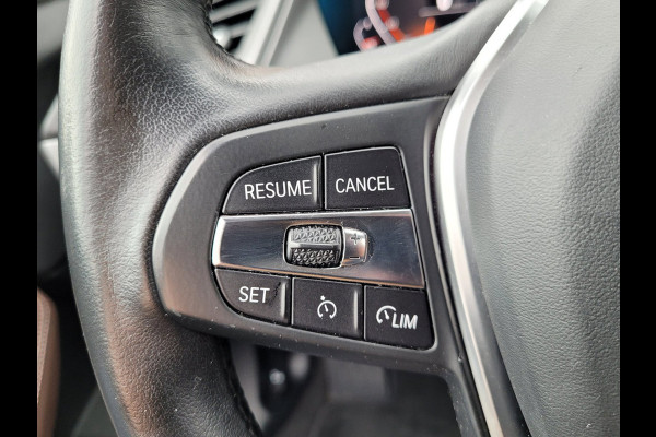 BMW 1-serie 118i High Exe, Mokka leer, Trekhaak (1e eig. BTW NAP)