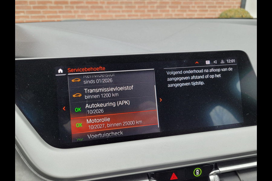 BMW 1-serie 118i High Exe, Mokka leer, Trekhaak (1e eig. BTW NAP)