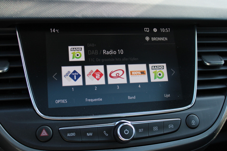 Opel Crossland 1.2 Turbo Ultimate | Trekhaak | Head-up | Panoramadak | Camera | Navigatie