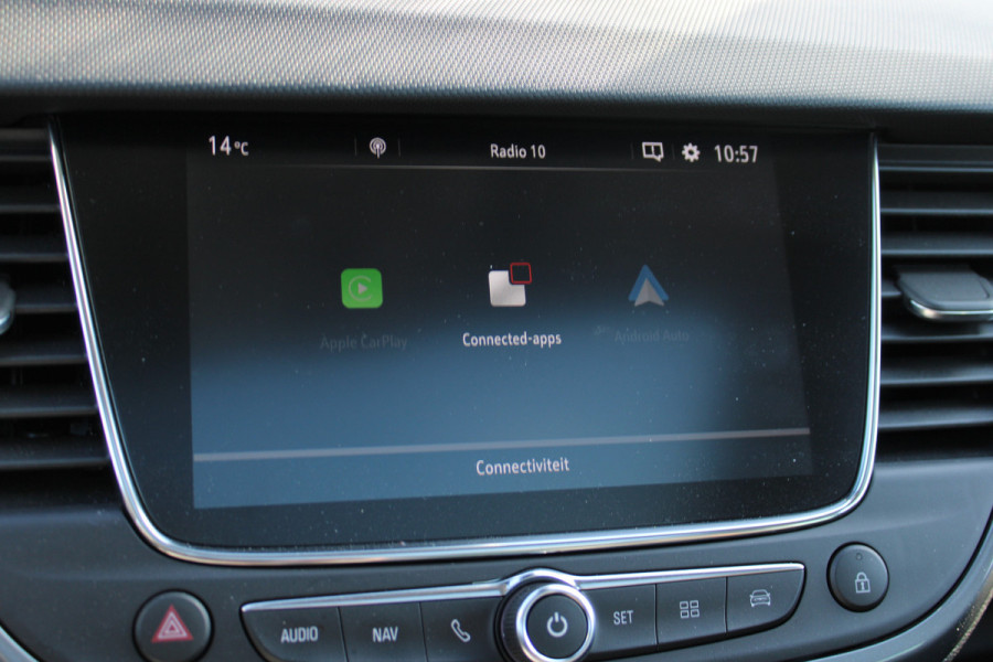 Opel Crossland 1.2 Turbo Ultimate | Trekhaak | Head-up | Panoramadak | Camera | Navigatie