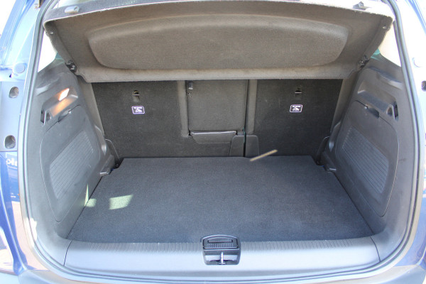 Opel Crossland 1.2 Turbo Ultimate | Trekhaak | Head-up | Panoramadak | Camera | Navigatie