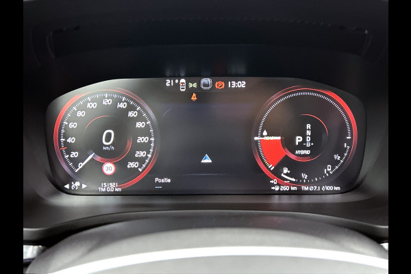 Volvo V60 T8 Hybride SOH 94% AWD R-Design / Panoramadak / Leder / Navigatie / Adap. Cruise / Pdc.V+A / Stuur- Stoelverwarming / Apk 01-2028