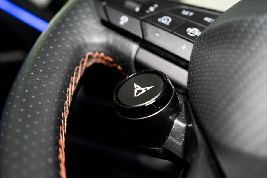 CUPRA Formentor 1.5 TSI e-Hybrid VZ Extreme 272PK Facelift | Matte Bronze | Pano | Sennheiser | Carbon Seats | VOL! 2 jaar Fabrieksgarantie