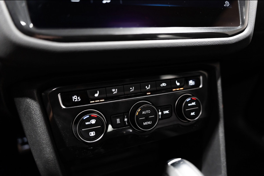 Volkswagen Tiguan 2.0 TSI 4Motion Highline R-Line DSG PANO PDC LED