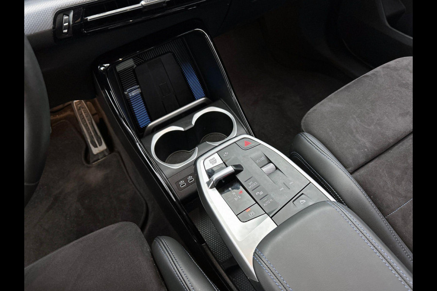 BMW X1 xDrive25e 245PK! PLUG-In M Sport BLACK-LINE | CARPLAY | CAMERA