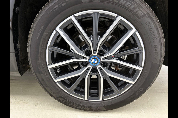 BMW X1 xDrive25e 245PK! PLUG-In M Sport BLACK-LINE | CARPLAY | CAMERA