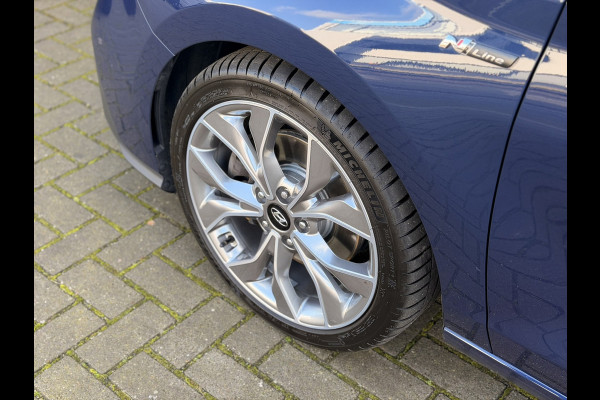 Hyundai i30 Fastback 1.4 T-GDI N-Line Pano 18'' CarPlay Keyless
