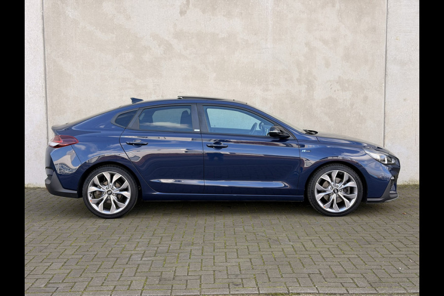 Hyundai i30 Fastback 1.4 T-GDI N-Line Pano 18'' CarPlay Keyless