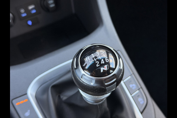 Hyundai i30 Fastback 1.4 T-GDI N-Line Pano 18'' CarPlay Keyless