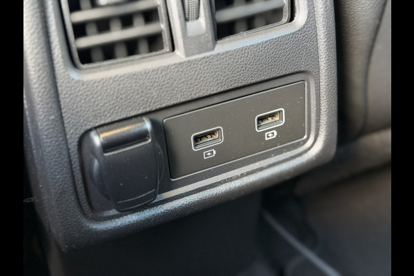 Renault Captur 1.3 TCe 155 Edition One Aut. BTW BOSE Camera CarPlay Keyless ACC