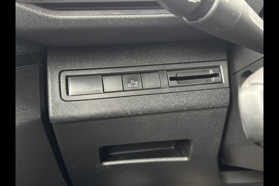 Peugeot 3008 1.2 PT 130 GT Line | Elektr. achterklep | Keyless | Prijs is rijklaar