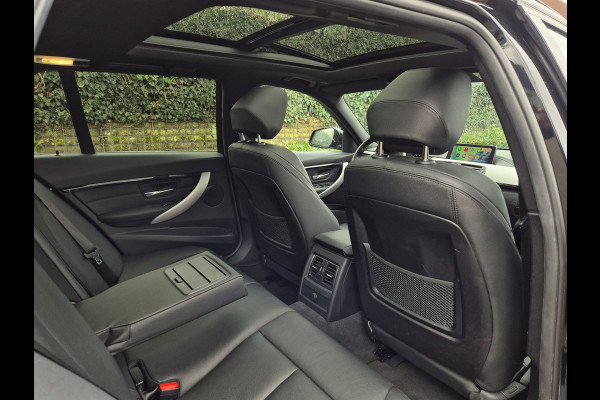 BMW 3 Serie Touring 330i M Sport Panoramadak High Executive Apple CarPlay Lm Velgen breedset Stuurverwarming M Aerodynamics