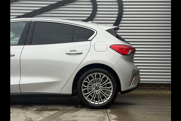 Ford Focus 1.0 EcoBoost Titanium 2e Eigenaar|Navi|Camera|B&O Sound System|PDC|Cruise|Stoelverwarming|Carplay|Dealer Onderhouden|N.A.P|APK tot 08-2026